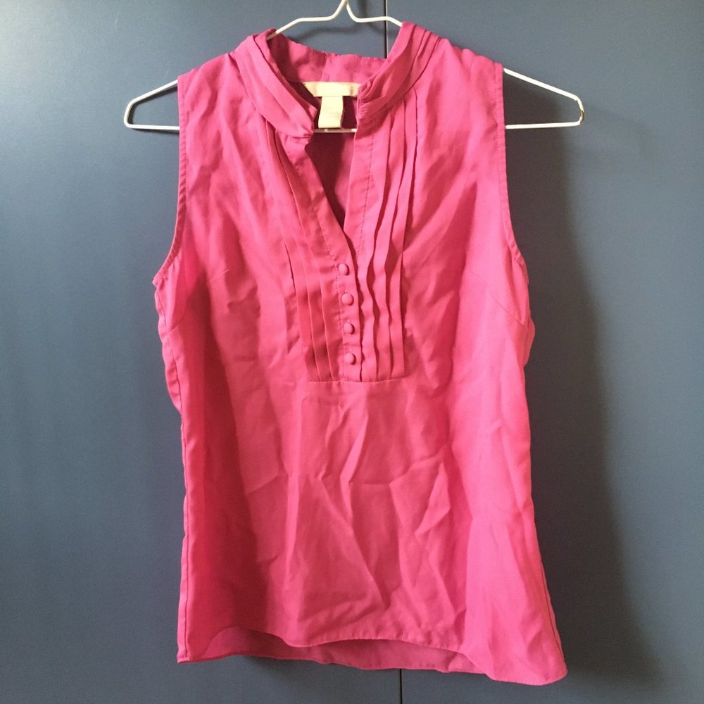Banana Republic Sleeveless Magenta Pink Blouse (Petite XS)